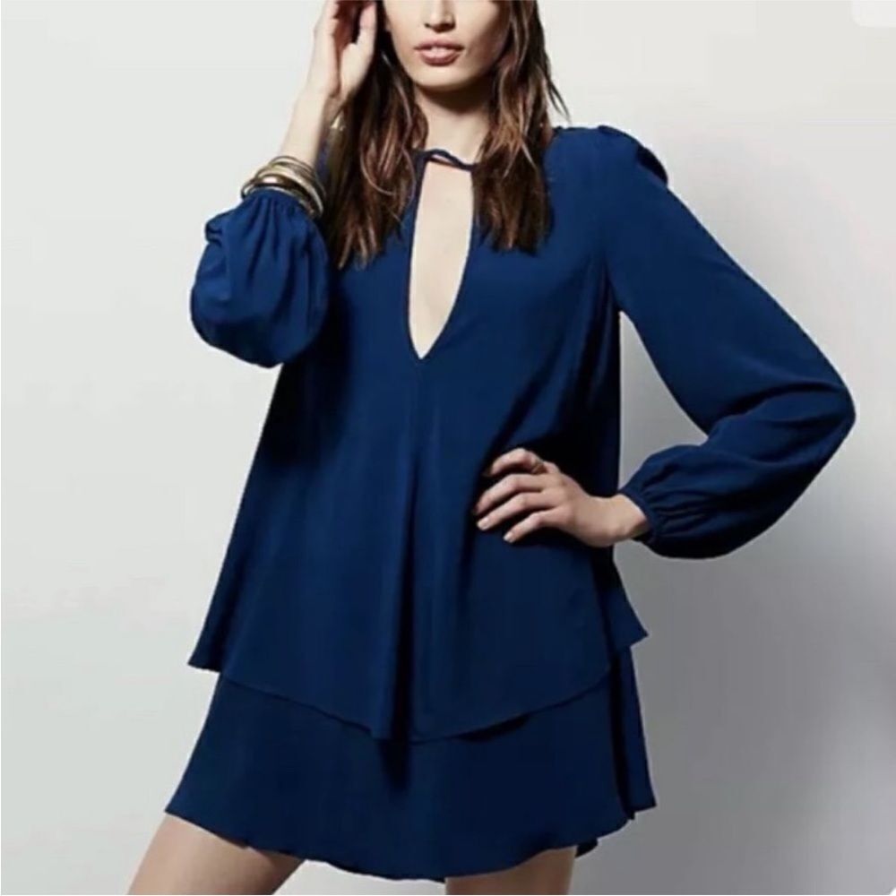 Free People Long Sleeve Keyhole Neck Blue Beck Layered Swing Dress. Size Small